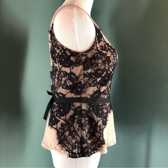 Loft Cinched waist lace top with a bow - Picture 3 of 6